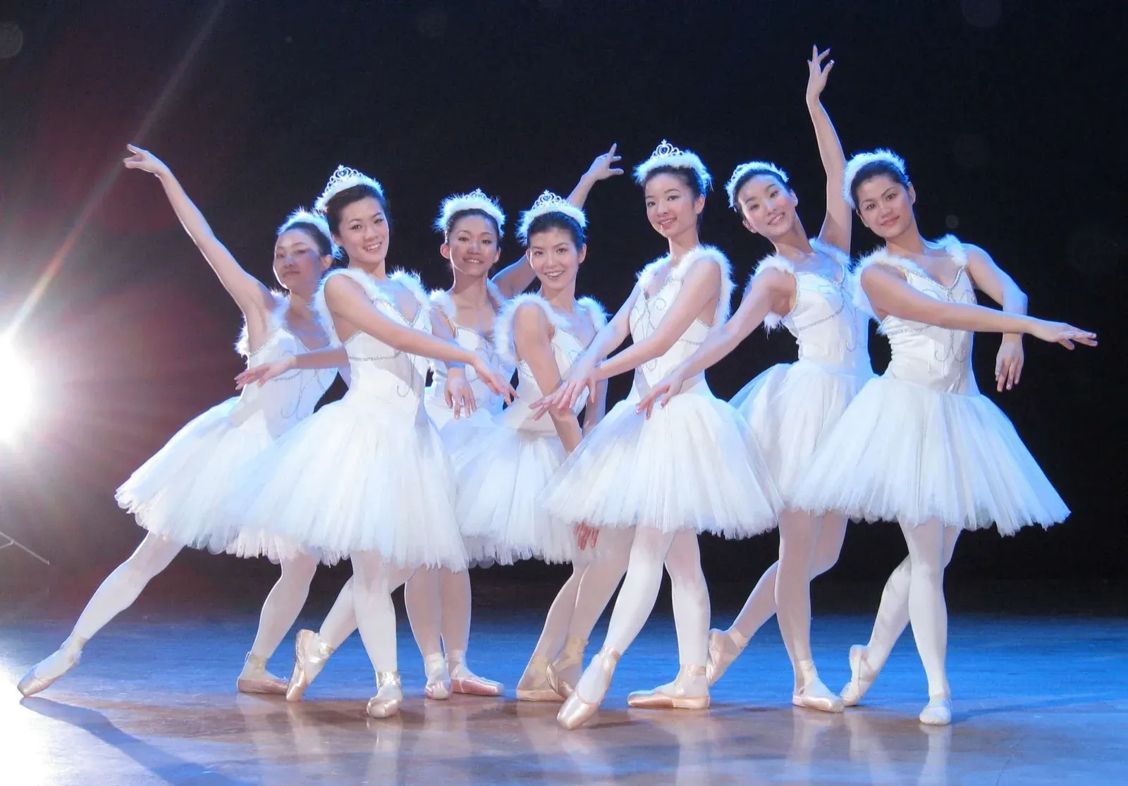 ballerina dancers for ballet shows Hong Kong