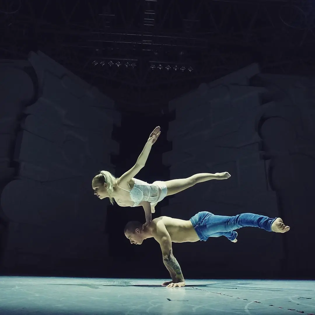 Circus balance act