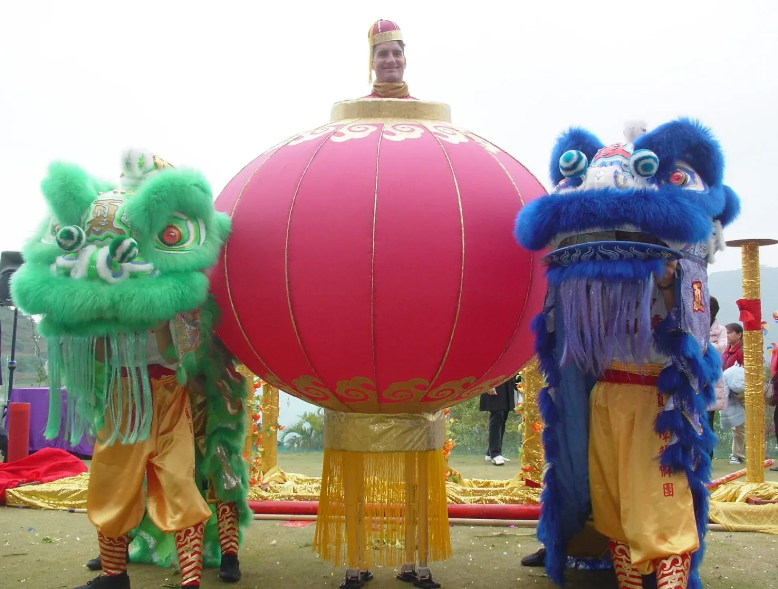 Chinese New Year lantern stilts performer for events in Hong Kong