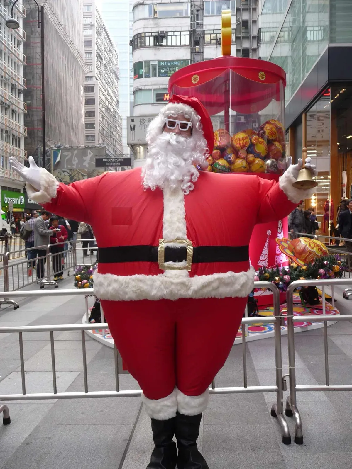hong kong inflated Santa costume for Christmas promotion event