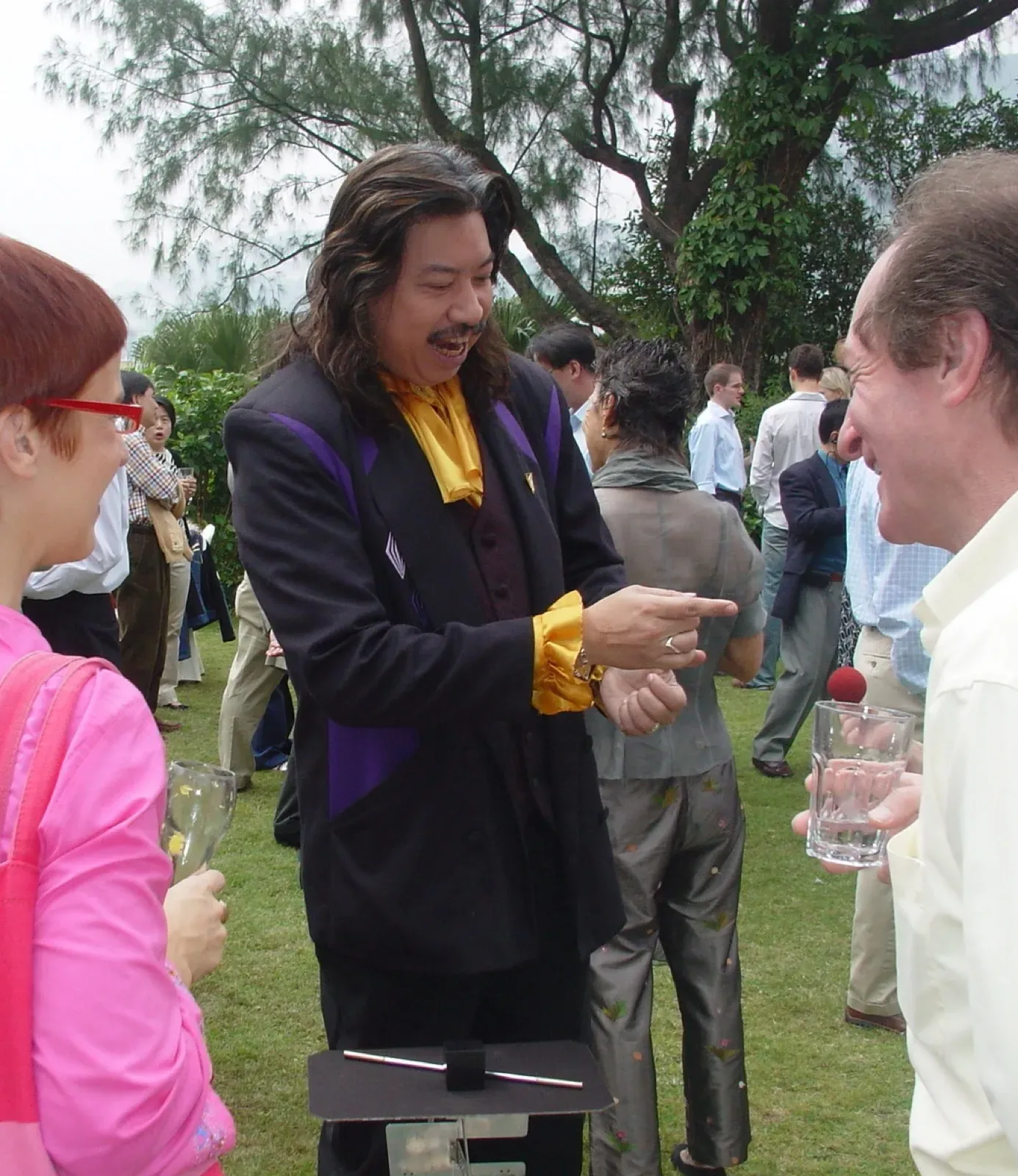 hong kong, magic, magician, cocktail, garden party