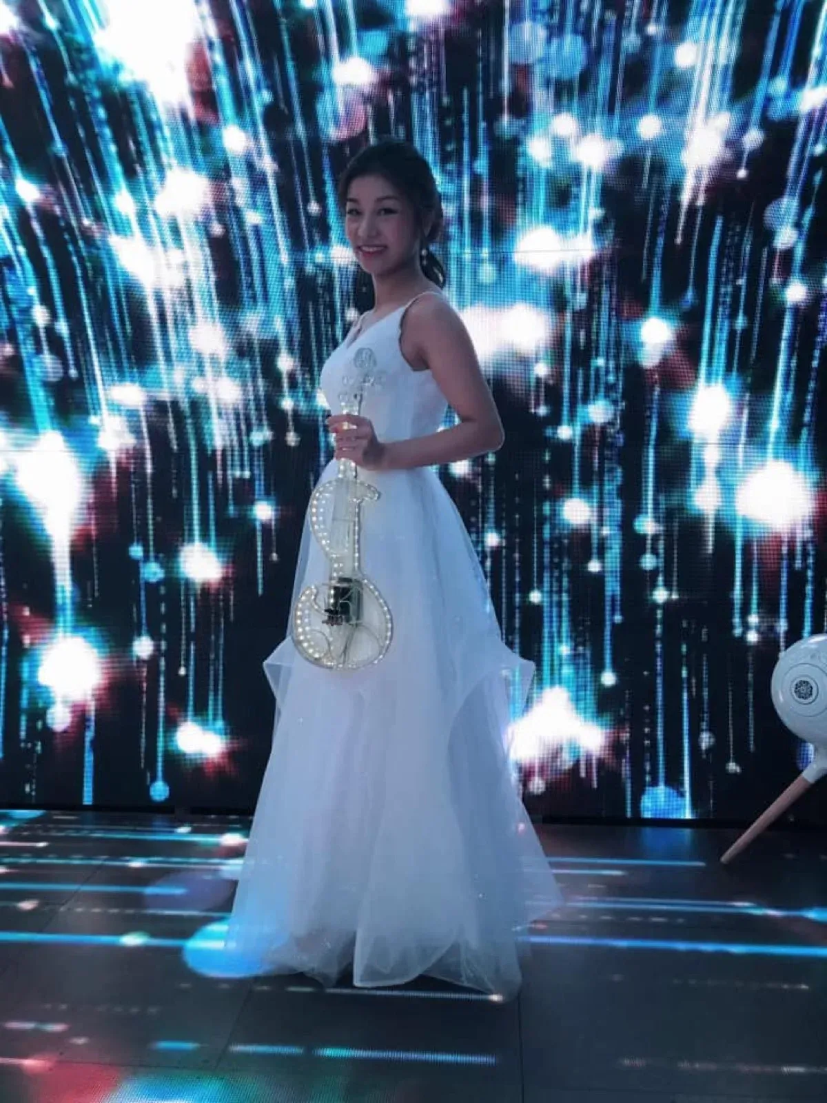 hong kong, wedding, LED, electric violin