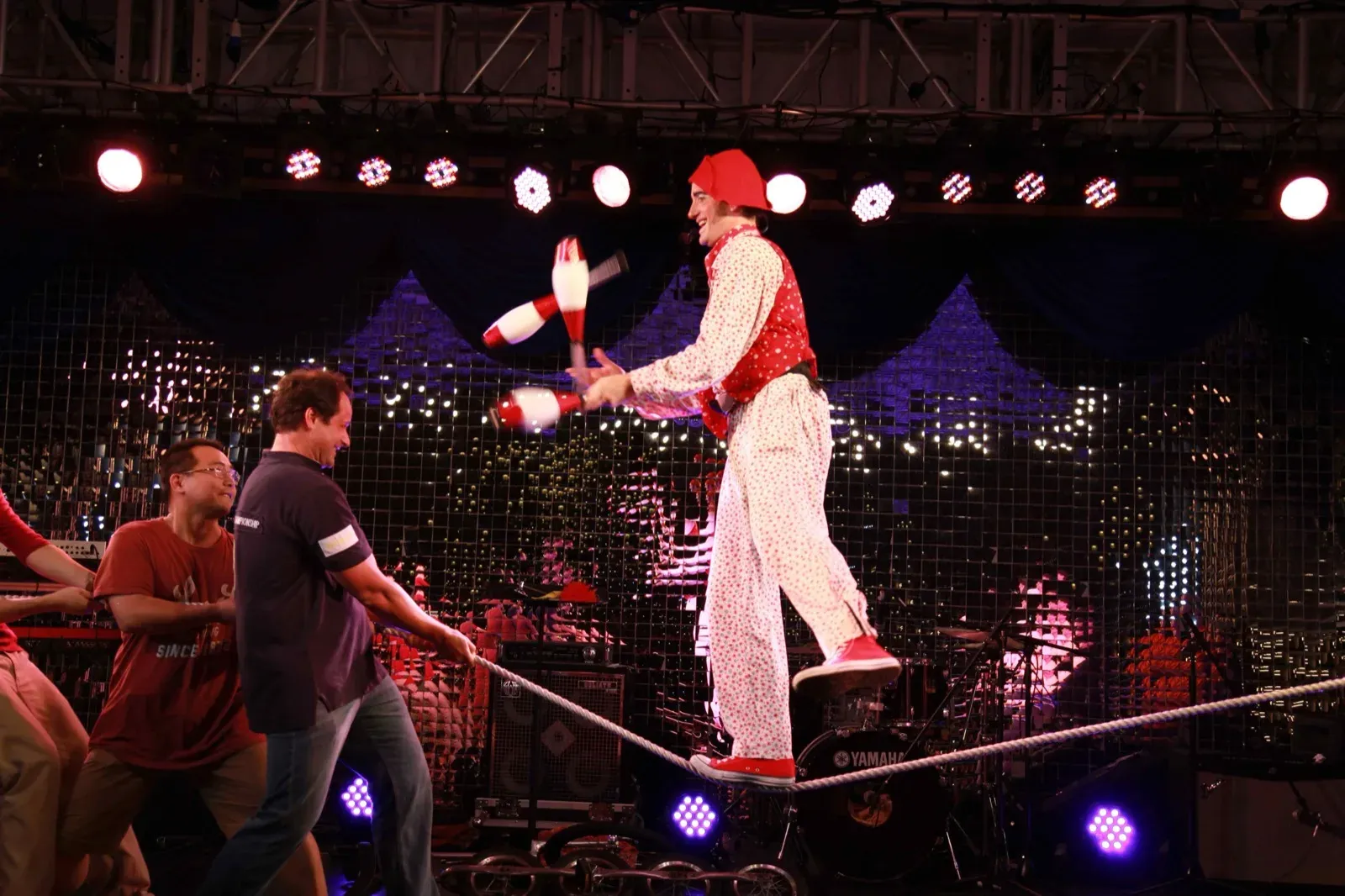 juggling on a slack rope in Macau