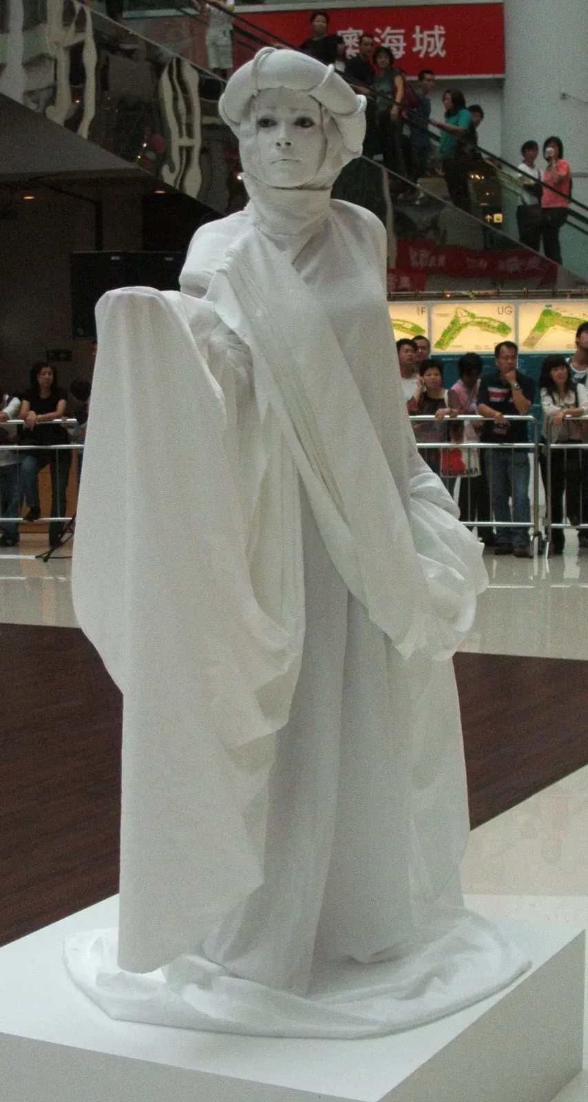 statue mime Hong Kong white