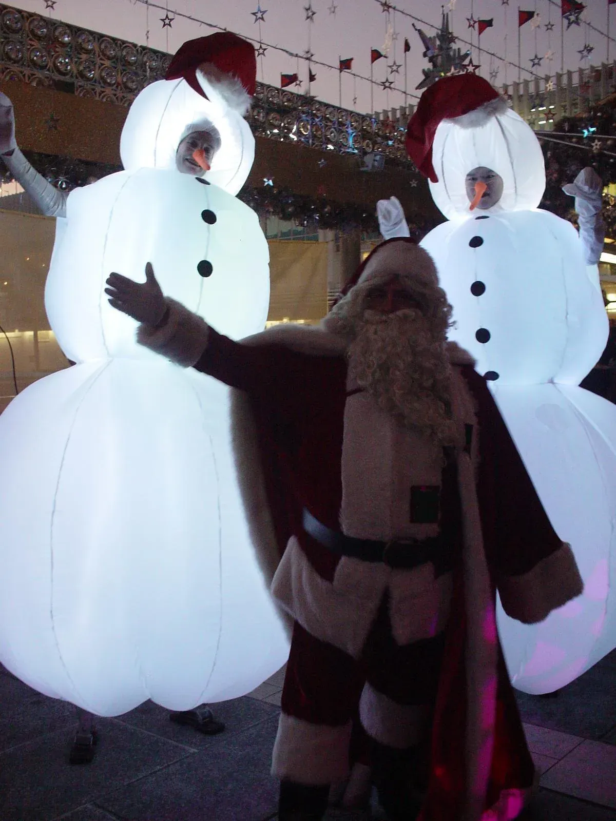 stilts Walker Hong Kong LED light Snowman