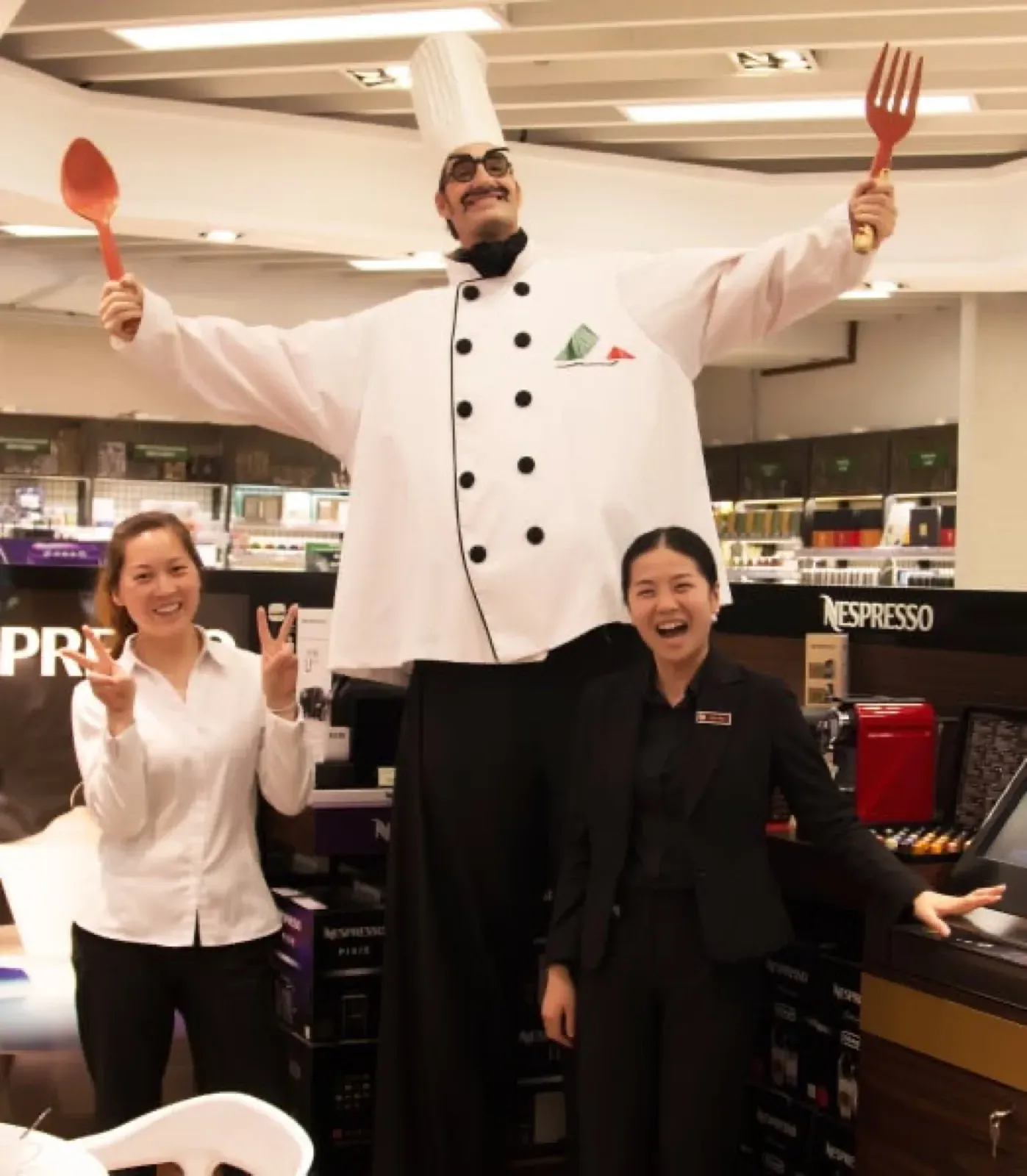 Tall cooking chef on stilts for shanghai opening event