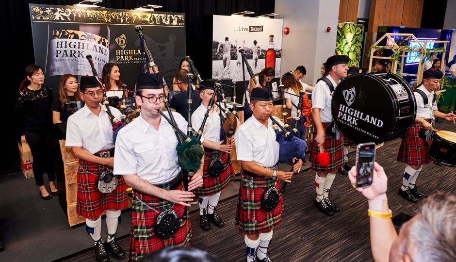 SCOTTISH PIPE BAND IN HONG KONG