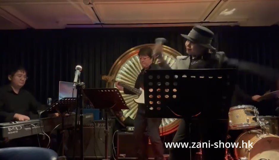 COVER BAND IN HONG KONG WITH SINGER