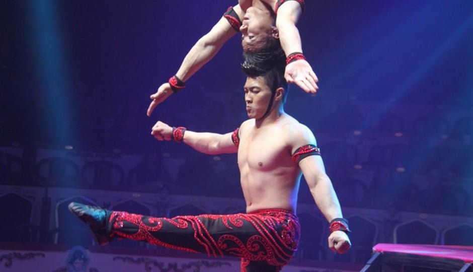 HAND TO HAND BY ASIAN PERFORMERS