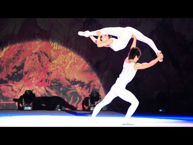 BALLET POINT ON SHOULDER ACT FROM CHINA CIRCUS