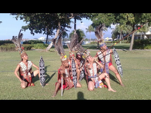 BORNEO MUSIC & DANCE FOLK PERFORMANCE (WITH PIPE BLOWING DEMONSTRATION)
