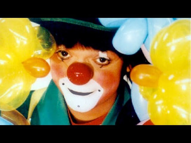 CLOWN COMEDY ACT IN ASIA